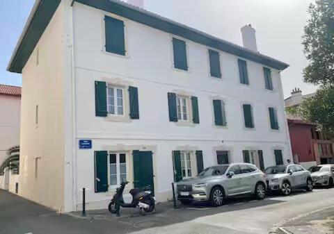 Appartement Lumineux Cote Des Basques Biarritz Bagian luar foto